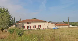 Gite un petit bout de paradis commune de Gajoubert en Haute-Vienne - Nouvelle Aquitaine_18 Gite un petit bout de paradis commune de Gajoubert en Haute-Vienne - Nouvelle Aquitaine_18