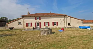 Gite un petit bout de paradis commune de Gajoubert en Haute-Vienne - Nouvelle Aquitaine_1