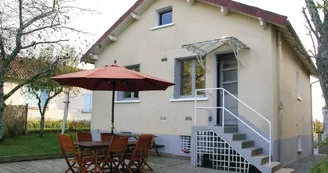 Meublé de tourisme - Maison de vacances et bien-être à Bellac_11