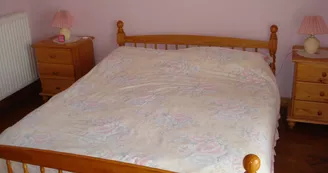 H bed 3 a