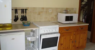 H Kitchen 2