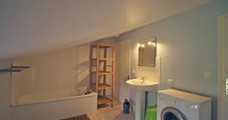 Gite "La Maison De Clémence" à Berneuil en Haute-Vienne (Limousin) - salle de bains_21 Gite "La Maison De Clémence" à Berneuil en Haute-Vienne (Limousin) - salle de bains_21