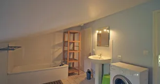 Gite "La Maison De Clémence" à Berneuil en Haute-Vienne (Limousin) - salle de bains_21 Gite "La Maison De Clémence" à Berneuil en Haute-Vienne (Limousin) - salle de bains_21