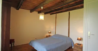 Gite "La Maison Du Vinaigrier" à Berneuil en Haute-Vienne (Limousin)- chambre 2_10 Gite "La Maison Du Vinaigrier" à Berneuil en Haute-Vienne (Limousin)- chambre 2_10