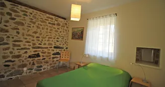 Gite "La Bergerie"à Berneuil en Haute-Vienne(Limousin)- chambre 2_10 Gite "La Bergerie"à Berneuil en Haute-Vienne(Limousin)- chambre 2_10