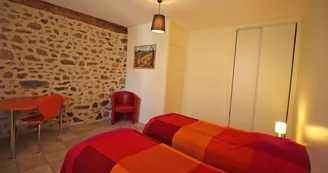 Gite "La Bergerie"à Berneuil en Haute-Vienne(Limousin)- chambre 1_14 Gite "La Bergerie"à Berneuil en Haute-Vienne(Limousin)- chambre 1_14