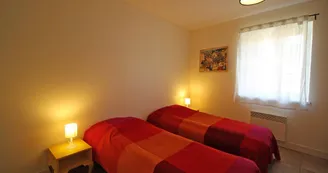 Gite "La Bergerie"à Berneuil en Haute-Vienne(Limousin)- chambre 1_13 Gite "La Bergerie"à Berneuil en Haute-Vienne(Limousin)- chambre 1_13