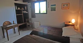 Gite de "Montbrugnaud " à Mailhac sur Benaize en Haute-Vienne - chambre 2 rez de chaussée_21 Gite de "Montbrugnaud " à Mailhac sur Benaize en Haute-Vienne - chambre 2 rez de chaussée_21
