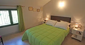 Gite de "Montbrugnaud " à Mailhac sur Benaize en Haute-Vienne - chambre 3 étage_24 Gite de "Montbrugnaud " à Mailhac sur Benaize en Haute-Vienne - chambre 3 étage_24