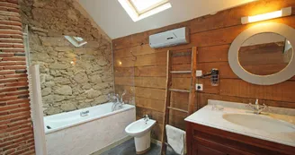 Gîte "les cheyroux" à St Léger-Magnazeix en Haute-Vienne (Limousin en Nouvelle Aquitaine)- chambre 4_28 Gîte "les cheyroux" à St Léger-Magnazeix en Haute-Vienne (Limousin en Nouvelle Aquitaine)- chambre 4_28