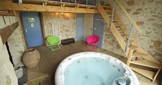 Gîte "les cheyroux" à St Léger-Magnazeix en Haute-Vienne (Limousin en Nouvelle Aquitaine)- salle détente_16 Gîte "les cheyroux" à St Léger-Magnazeix en Haute-Vienne (Limousin en Nouvelle Aquitaine)- salle détente_16