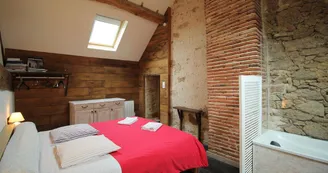 Gîte "les cheyroux" à St Léger-Magnazeix en Haute-Vienne (Limousin en Nouvelle Aquitaine)- chambre 4_27 Gîte "les cheyroux" à St Léger-Magnazeix en Haute-Vienne (Limousin en Nouvelle Aquitaine)- chambre 4_27