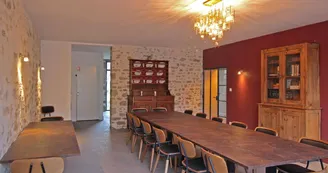 Gite du Presbytère de Thiat commune de Val-d'Oire-et-Gartempe,séjour repas_4 Gite du Presbytère de Thiat commune de Val-d'Oire-et-Gartempe,séjour repas_4