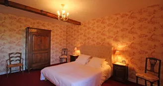 La chambre Toile de Jouy - Ferme de Rouffignac à Blanzac en Haute-Vienne_18 La chambre Toile de Jouy - Ferme de Rouffignac à Blanzac en Haute-Vienne_18