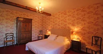 La chambre Toile de Jouy - Ferme de Rouffignac à Blanzac en Haute-Vienne_18 La chambre Toile de Jouy - Ferme de Rouffignac à Blanzac en Haute-Vienne_18