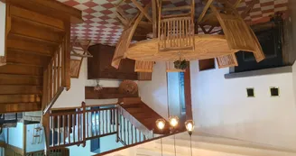 Salle à manger Pierre de Soleil de l'ensemble Maisons La Perle (19 pers )