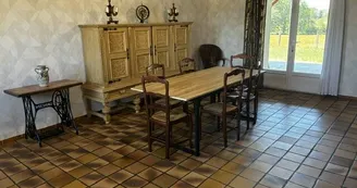 giteduglevert-salle à manger2 giteduglevert-salle à manger2